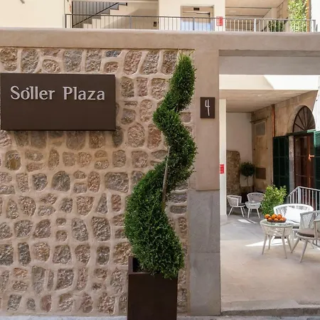 Plaza Hotel 3*